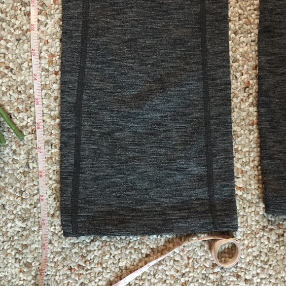 Athleta Kick Flare Crop Leggings / Yoga Pants - Picture 6 of 8